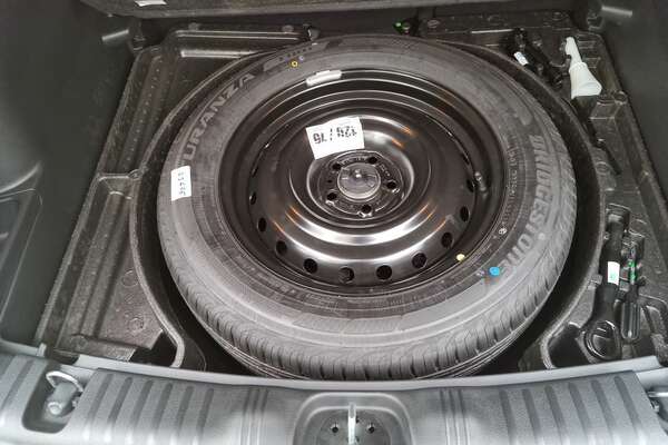 2023 Jeep Compass Night Eagle M6