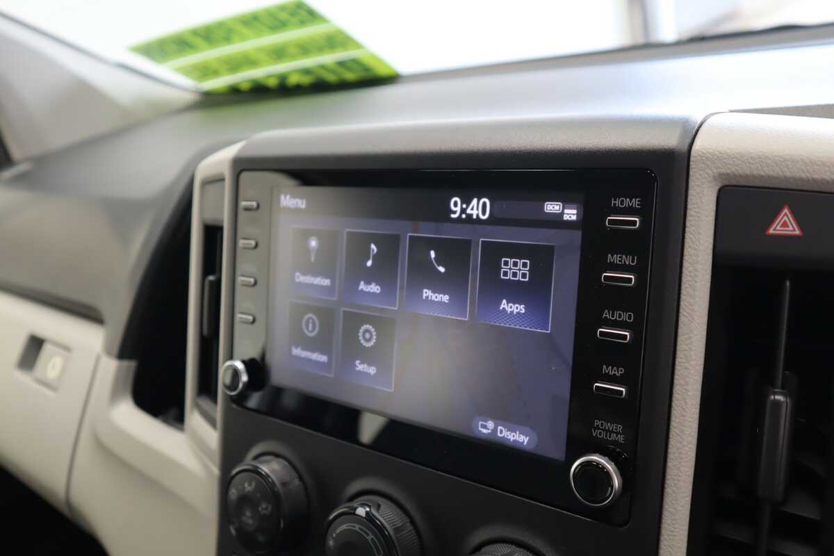 2023 Toyota Hiace Van LWB 2.8L T004 9612130F1