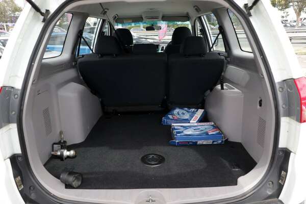 2012 Mitsubishi Challenger  PB