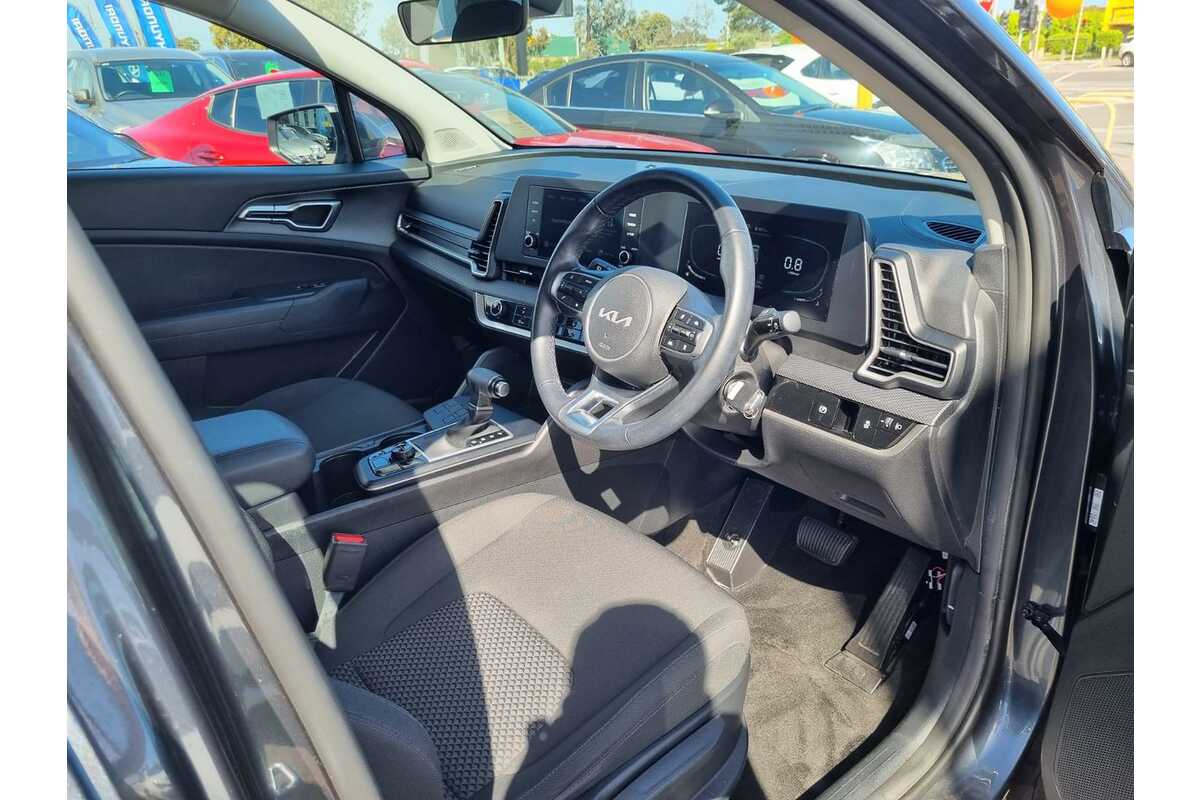 2022 Kia Sportage S NQ5