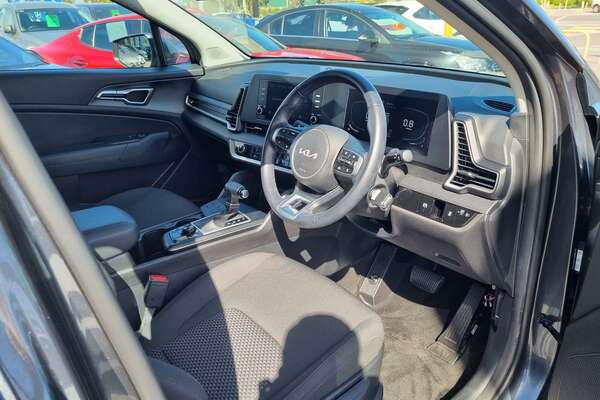 2022 Kia Sportage S NQ5