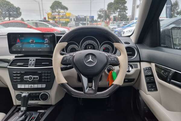 2011 Mercedes Benz C-Class C250 CGI Elegance W204