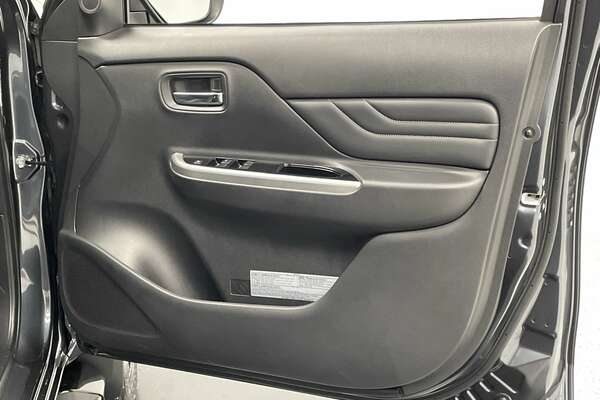 2023 Mitsubishi Triton Xtreme MR