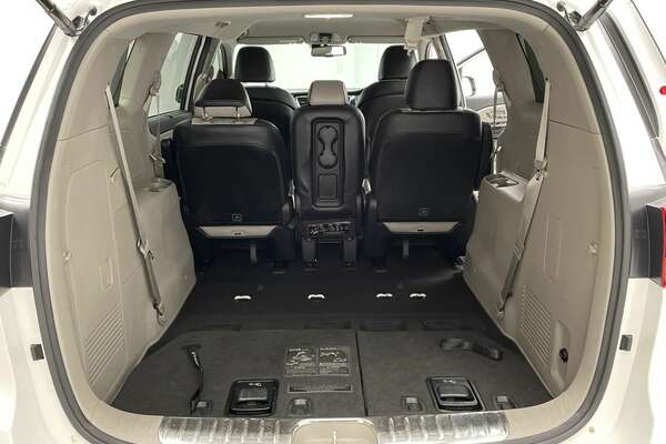 2019 Kia Carnival Platinum