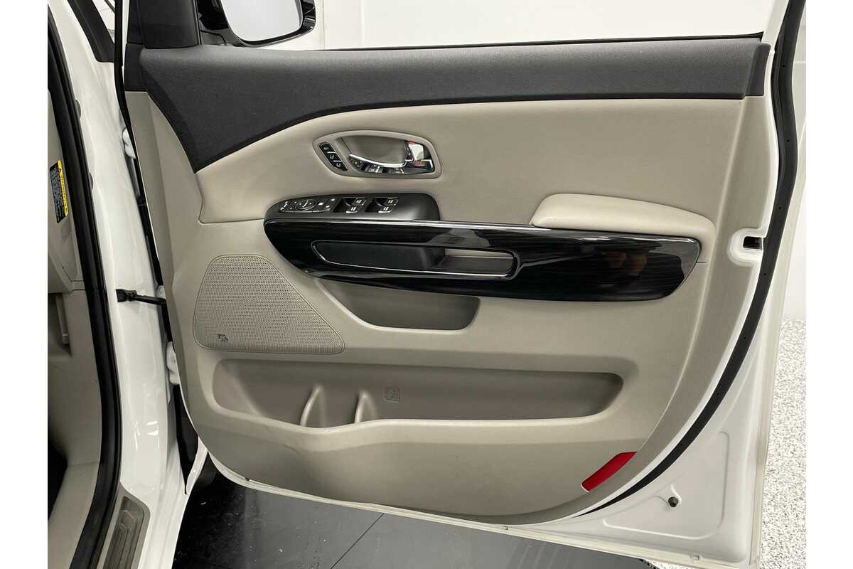 2019 Kia Carnival Platinum