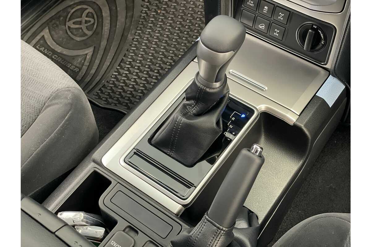 2023 Toyota Landcruiser Prado GXL