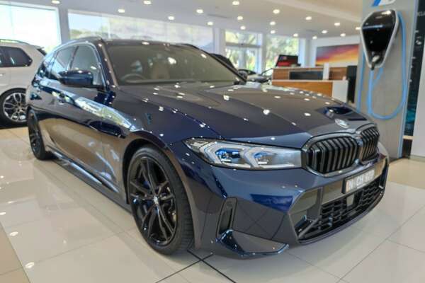 2022 BMW 330i M Sport Touring 330i - M Sport G21