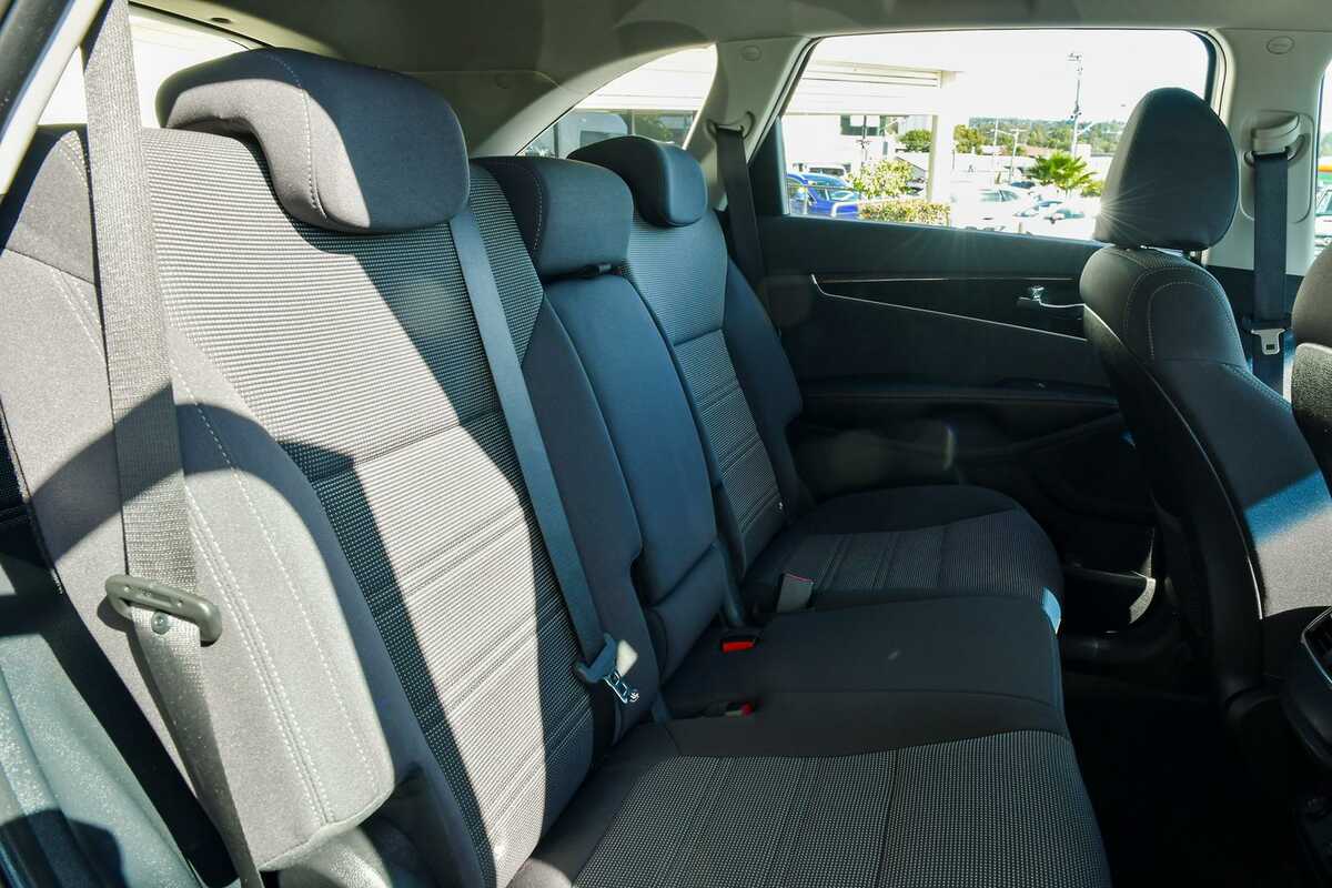 2019 Kia Sorento Si UM