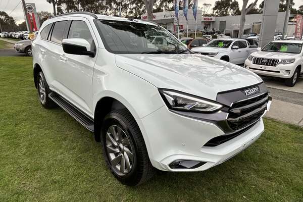2023 Isuzu MU-X LS-U RJ