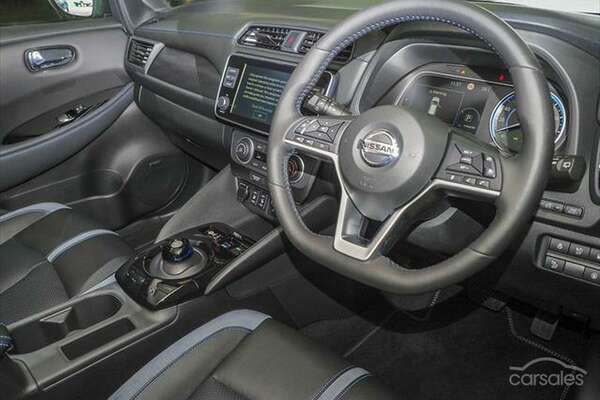 2023 Nissan LEAF e+ ZE1