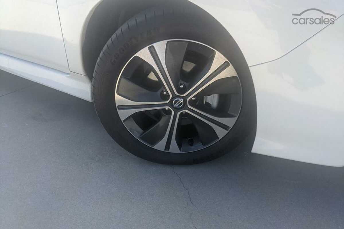 2023 Nissan LEAF e+ ZE1