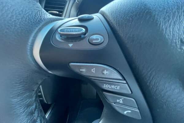 2017 Nissan Pathfinder ST R52 Series II