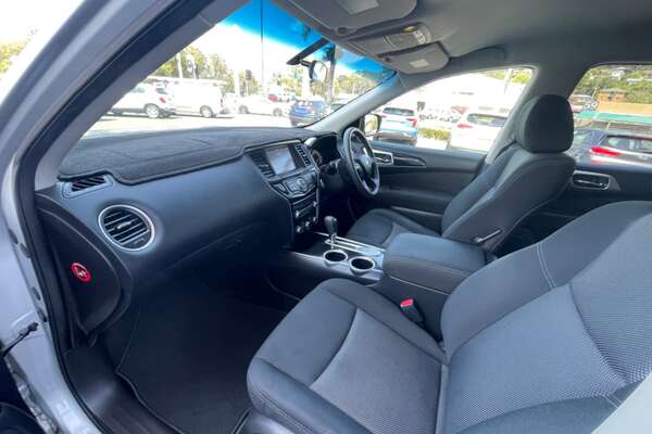 2017 Nissan Pathfinder ST R52 Series II