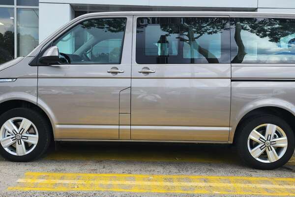 2023 Volkswagen Multivan TDI340 Comfortline Premium T6.1