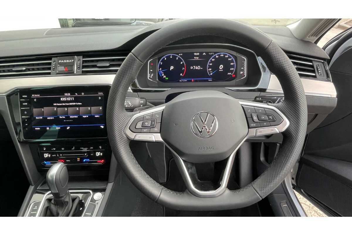 2023 Volkswagen Passat Alltrack 162TSI Premium B8