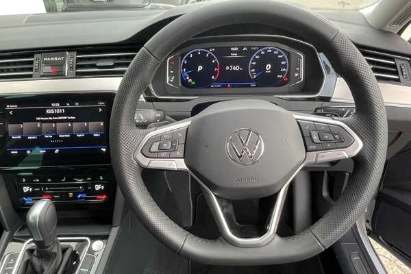 2023 Volkswagen Passat Alltrack 162TSI Premium B8