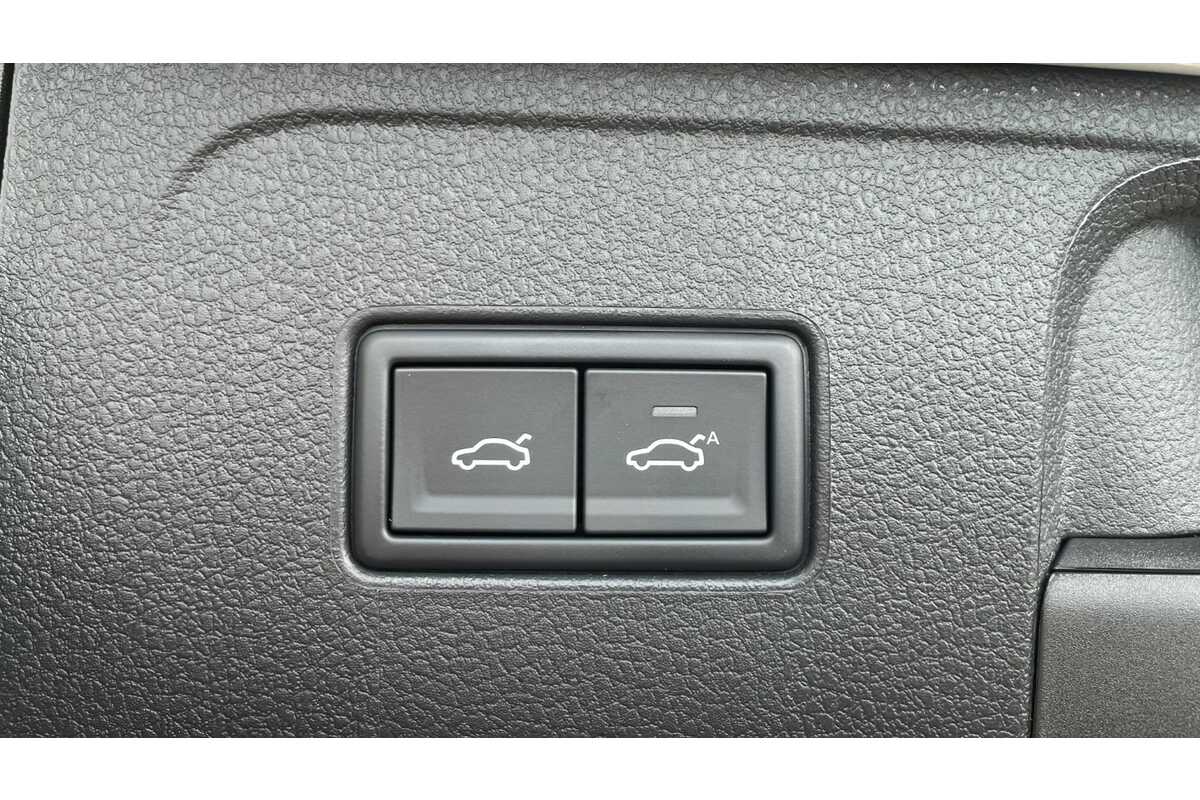 2023 Volkswagen Passat Alltrack 162TSI Premium B8