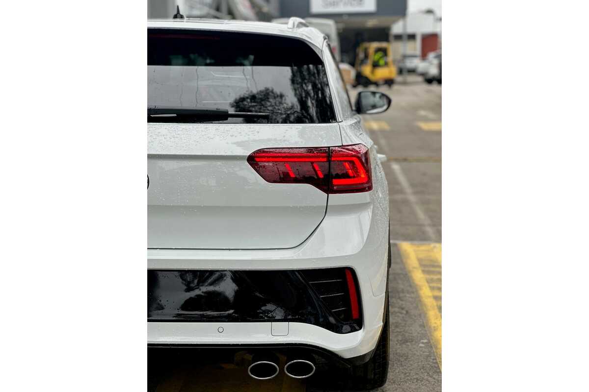 2023 Volkswagen T-Roc R D11