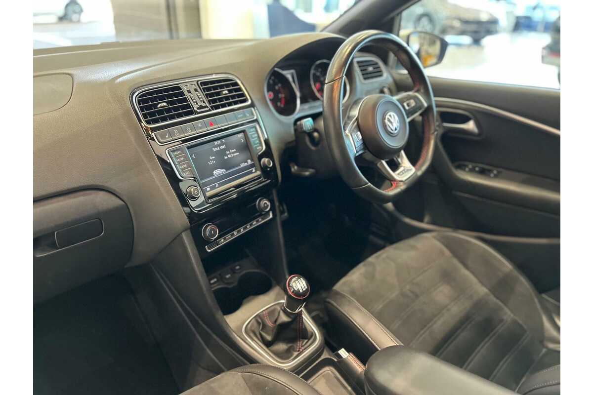 2016 Volkswagen Polo GTI 6R