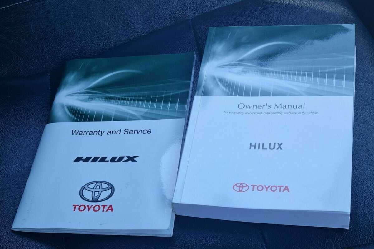 2017 Toyota Hilux SR5 (4x4) GUN126R MY17 4X4