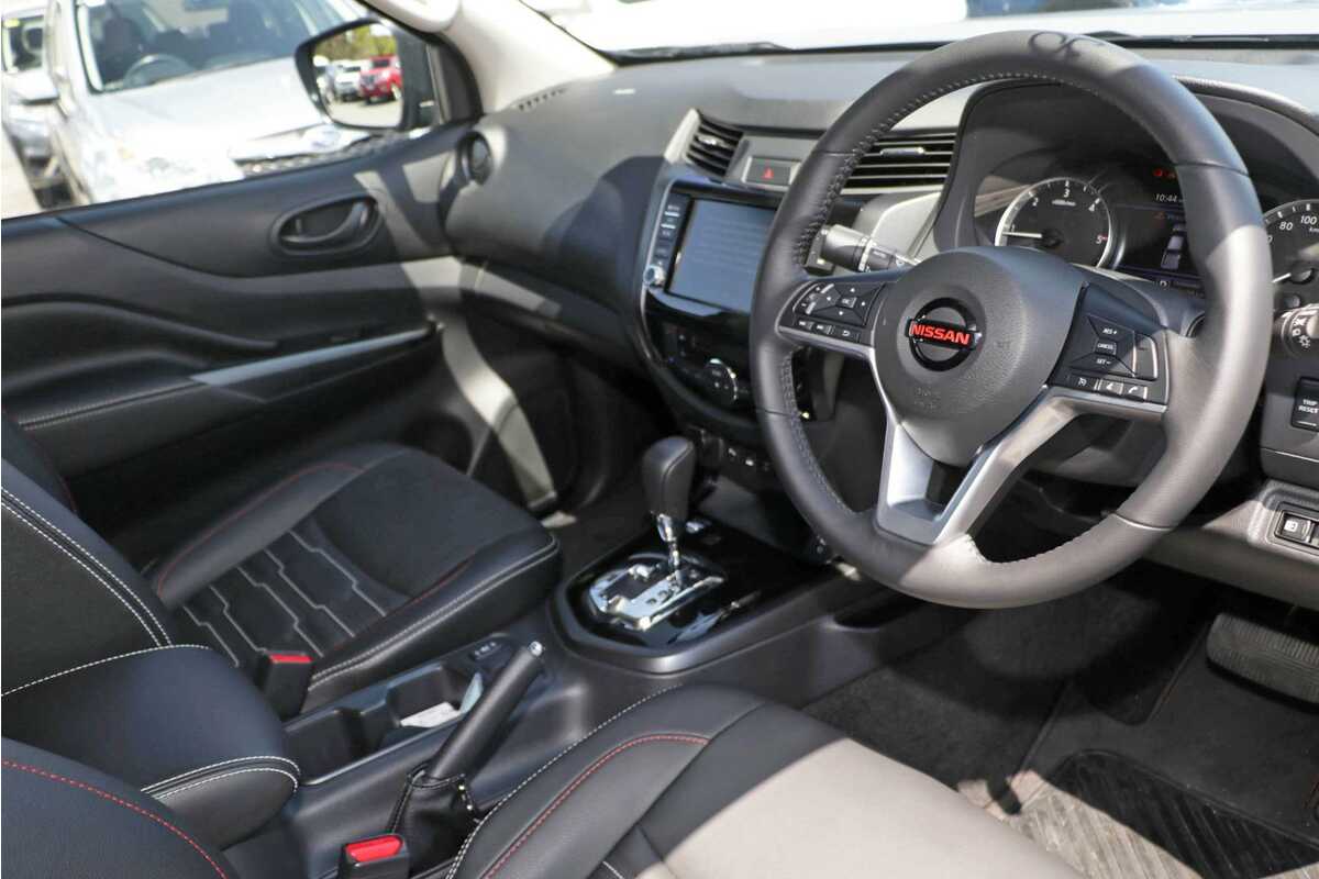 2023 Nissan Navara PRO-4X D23