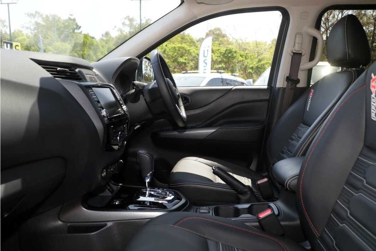 2023 Nissan Navara PRO-4X D23