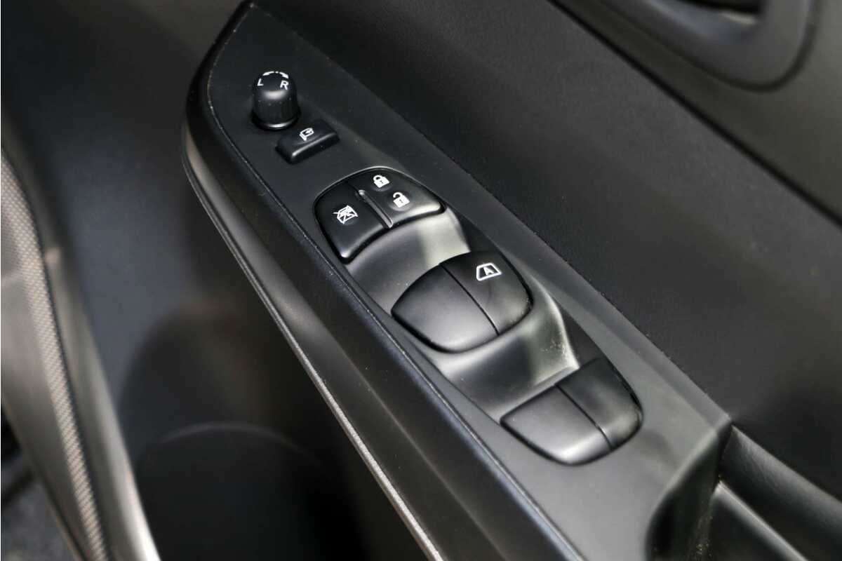 2023 Nissan Navara PRO-4X D23