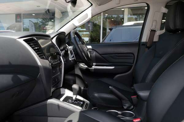 2023 Mitsubishi Triton GSR MR