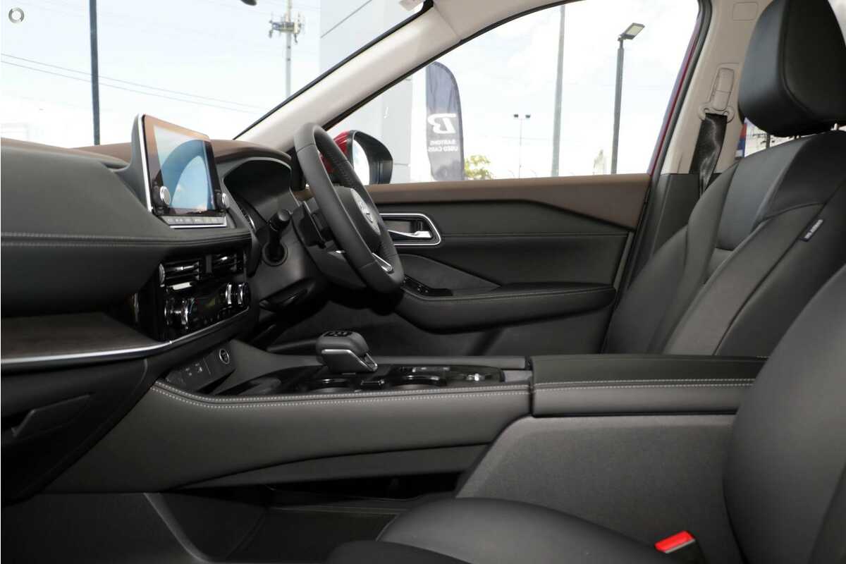 2023 Nissan X-TRAIL ST-L T33