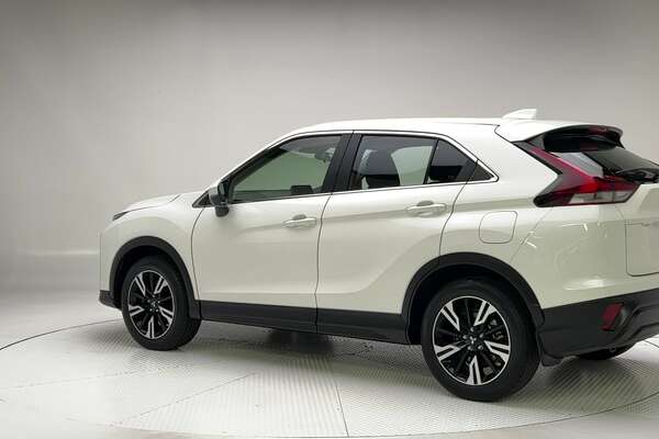 2021 Mitsubishi Eclipse Cross ES YB