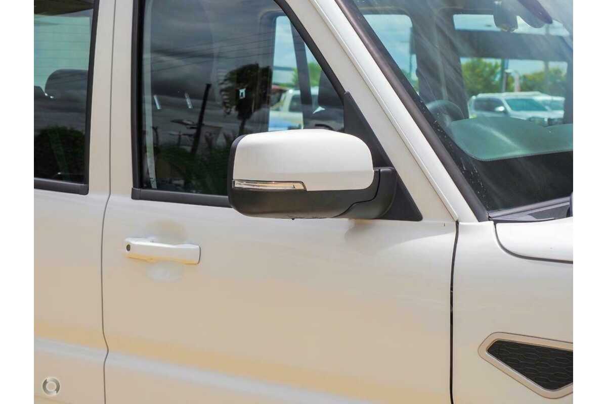 2022 Mahindra PIK-UP S11