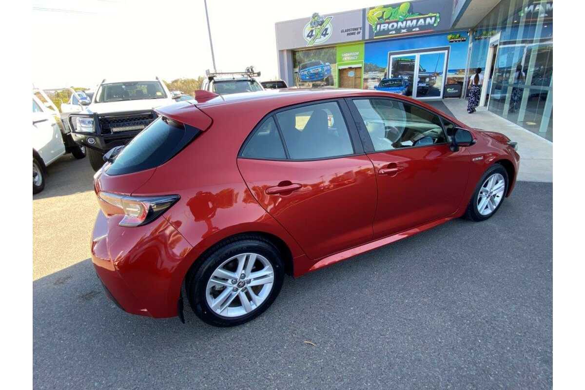 2018 Toyota Corolla ASCENT SPORT ZWE211R