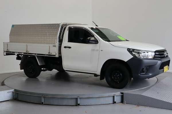 2016 Toyota HiLux 4x2 Workmate 2.7Lual1Y 001 1Y20150DX