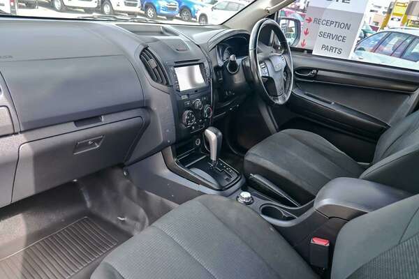 2017 Isuzu D-MAX SX