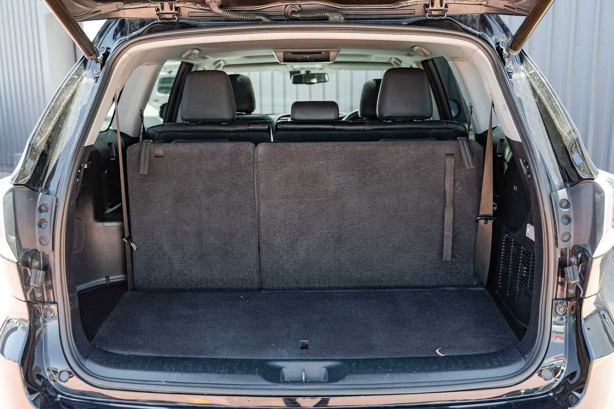 2014 Toyota Kluger Grande GSU55R