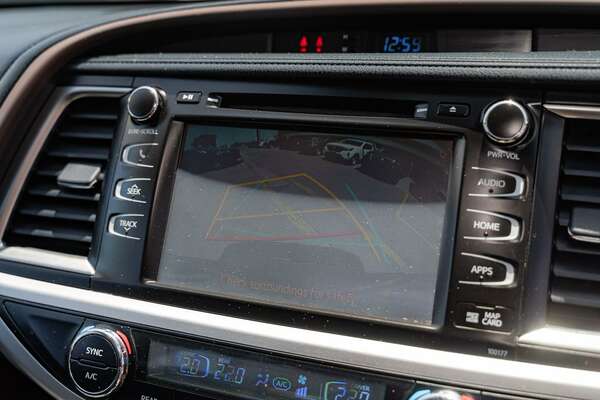 2014 Toyota Kluger Grande GSU55R