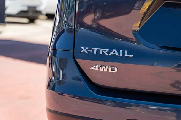 2017 Nissan X-TRAIL ST-L T32 Series II