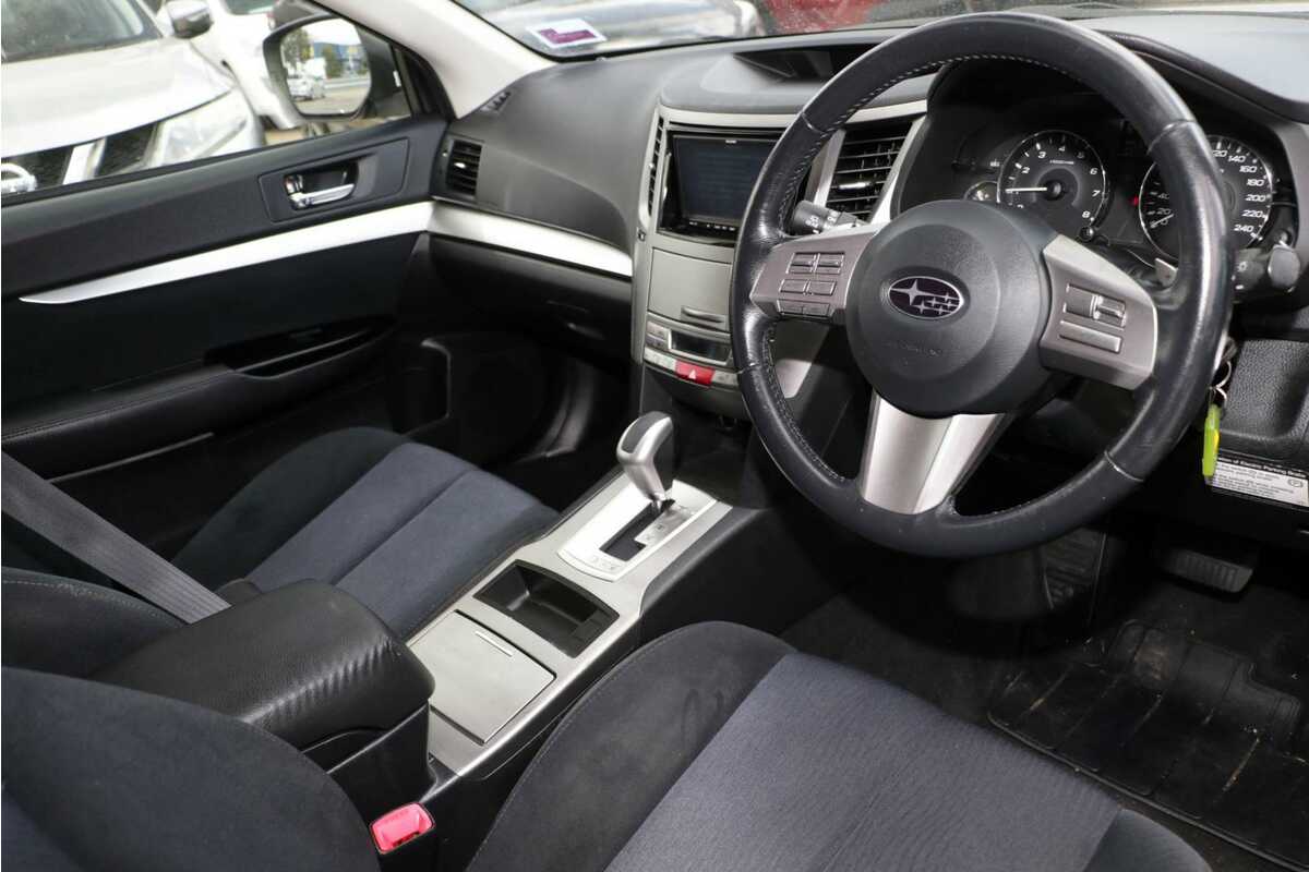 2011 Subaru Outback 2.5i 4GEN