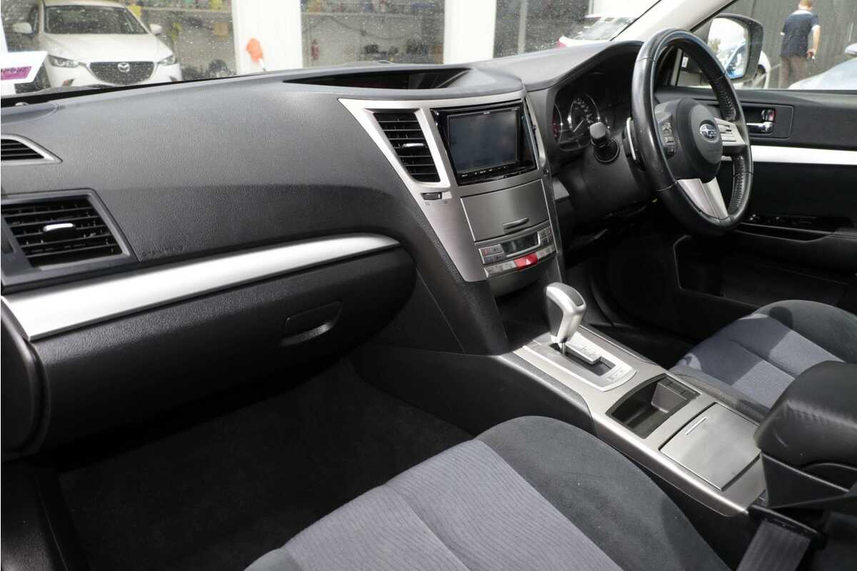 2011 Subaru Outback 2.5i 4GEN