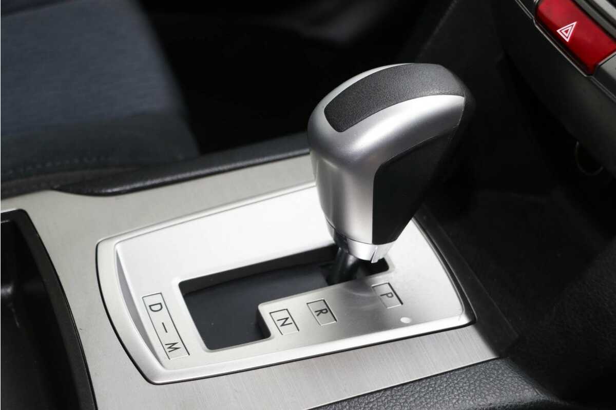 2011 Subaru Outback 2.5i 4GEN