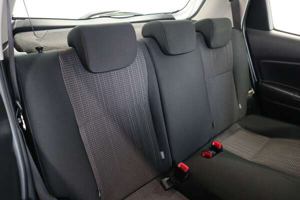 2016 Toyota Yaris ASCENTHATCH NCP130R MY15
