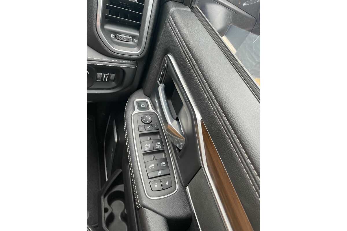 2022 RAM 2500 Laramie DJ