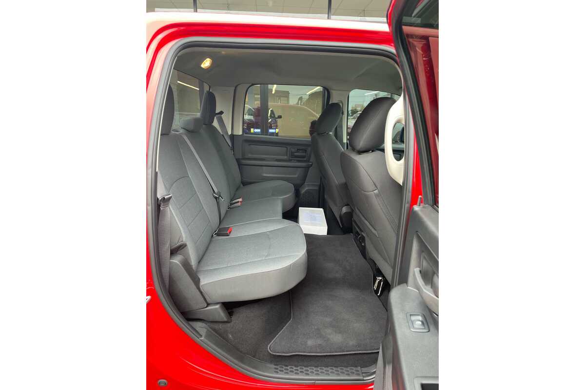 2023 RAM 1500 Express DS