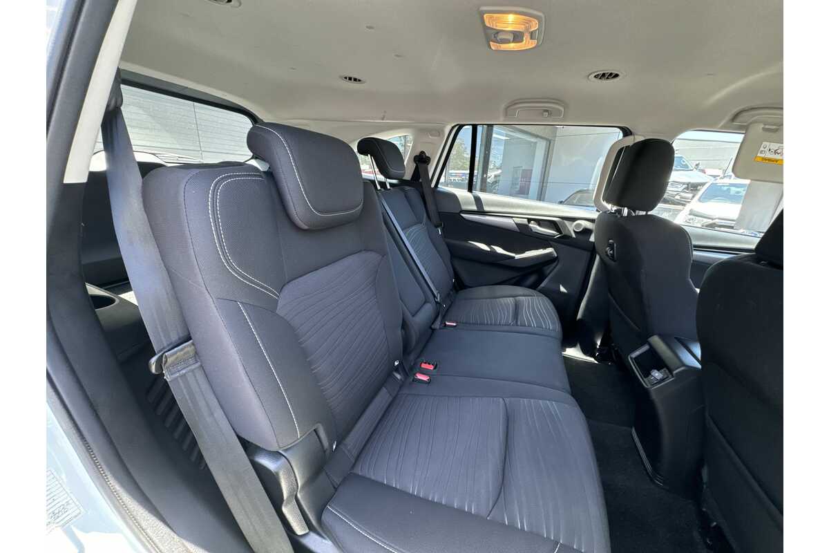 2022 Isuzu MU-X LS-M