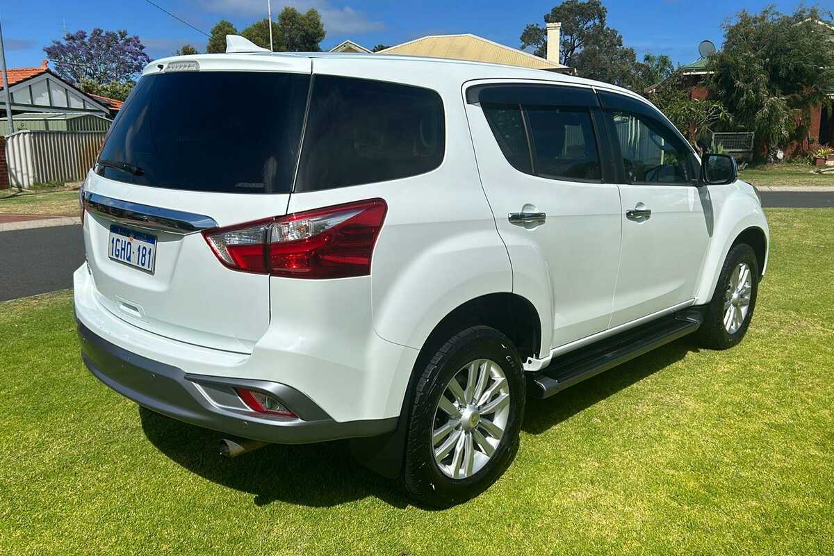 2017 Isuzu MU-X LS-U
