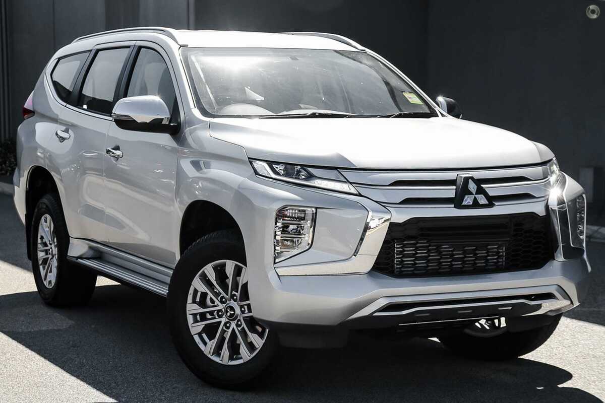 2023 Mitsubishi Pajero Sport GLX QF