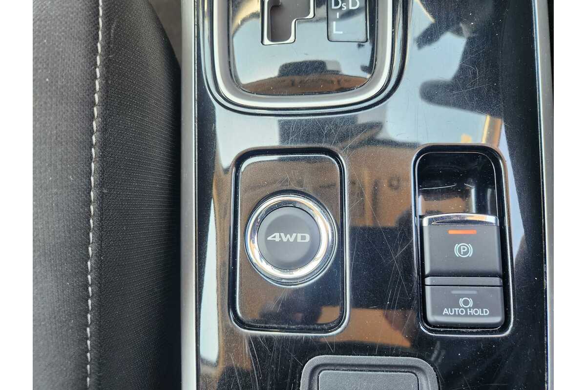 2020 Mitsubishi Outlander ES ZL