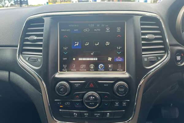 2017 Jeep Grand Cherokee Laredo WK