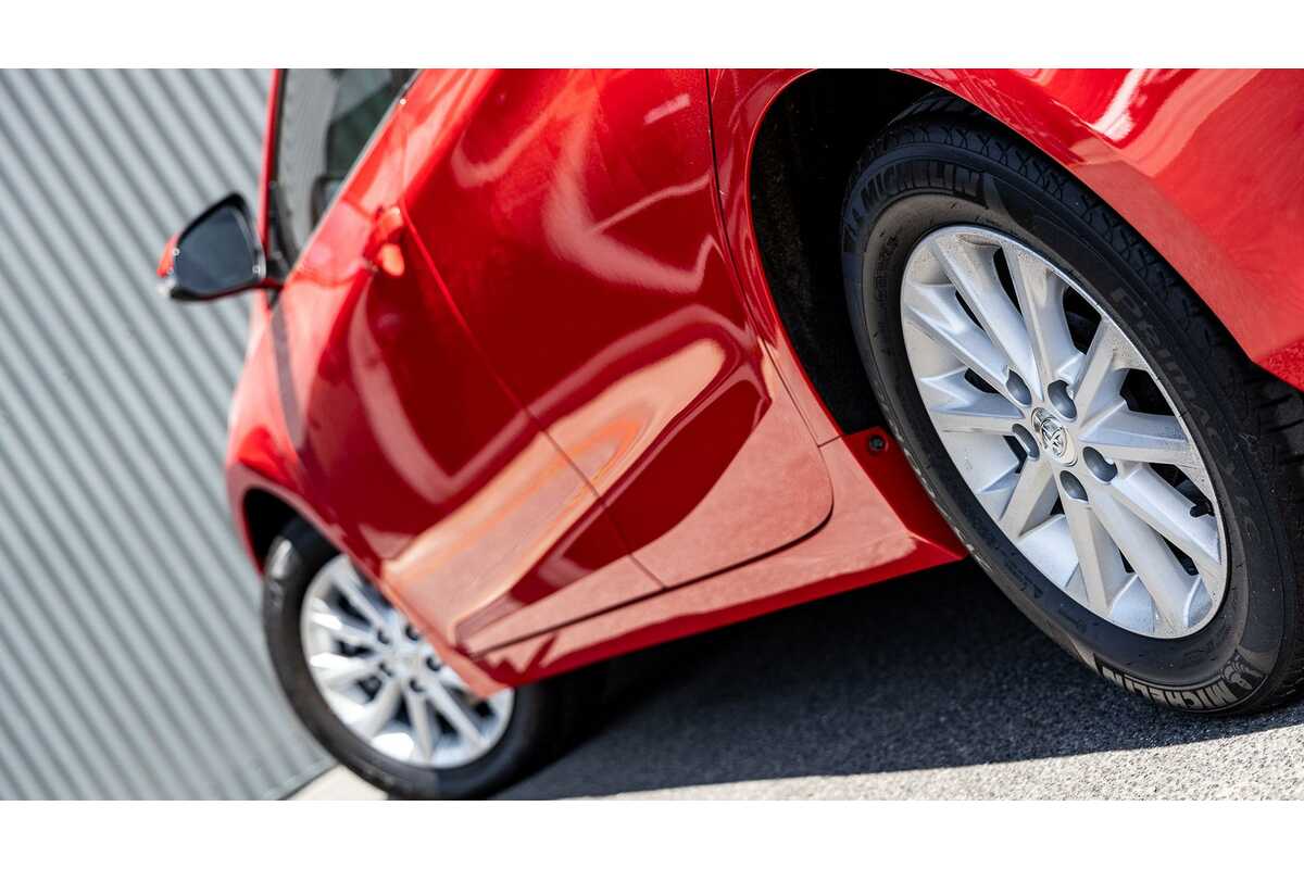 2017 Toyota Camry Altise ASV50R