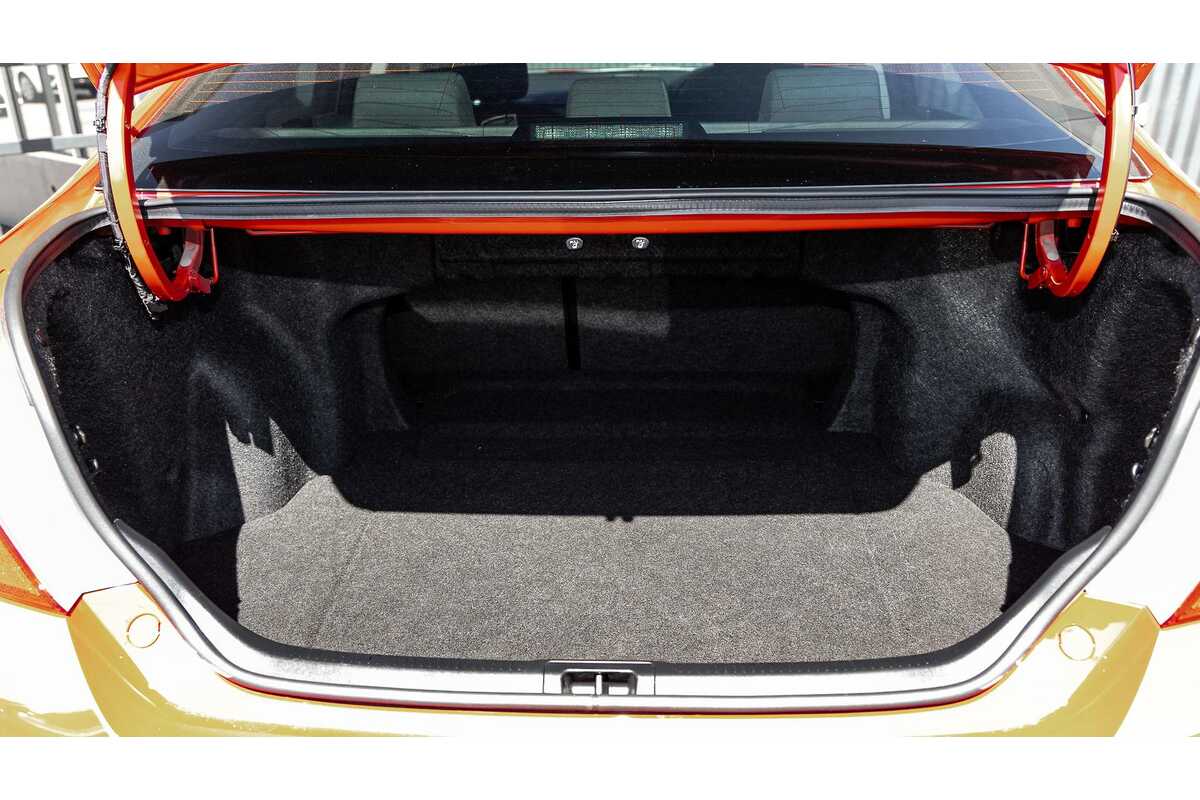 2017 Toyota Camry Altise ASV50R
